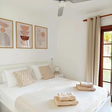 La Casita D'alesan - Chill With Pool, 5min To Playa
